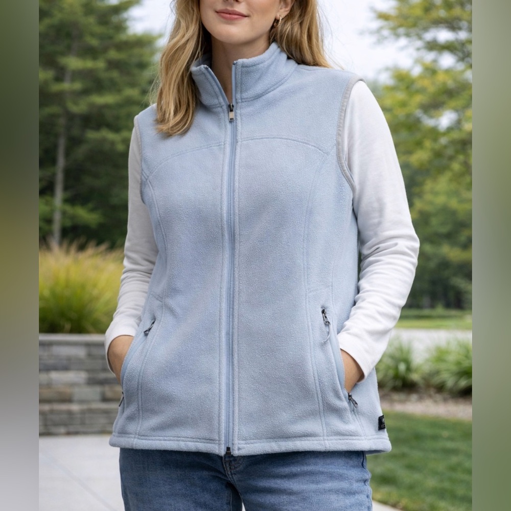 Eddie Bauer Women’s XL Fleece Zip Vest Light Blue